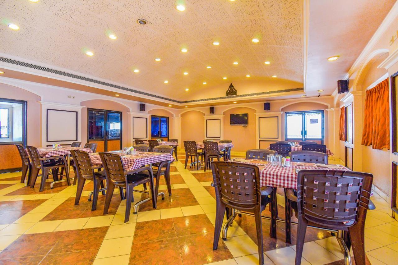 Fabhotel Kinnera Comforts Railway Station فيساخاباتنام المظهر الخارجي الصورة