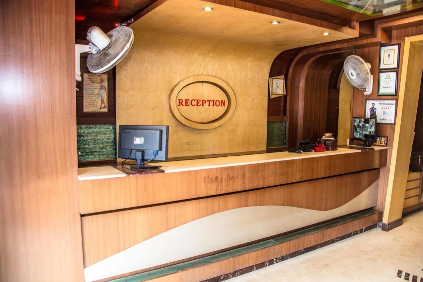 Fabhotel Kinnera Comforts Railway Station فيساخاباتنام المظهر الخارجي الصورة